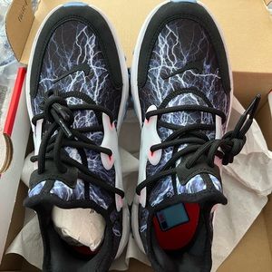 New Nike lightening presto sneakers 6Y/W7.5